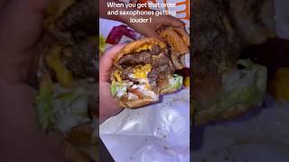 Obłędny New York Hamburger 🍔 🎷🇰🇭 #shorts